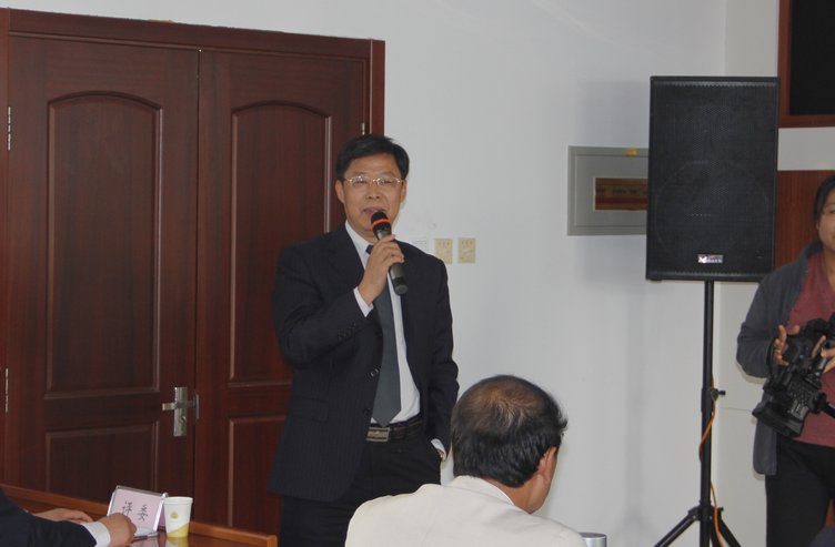 孙会长对比赛进行点评